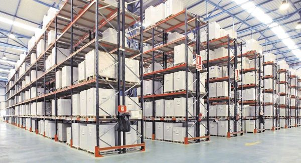 Storage Boxes in Pallet Racking Systems